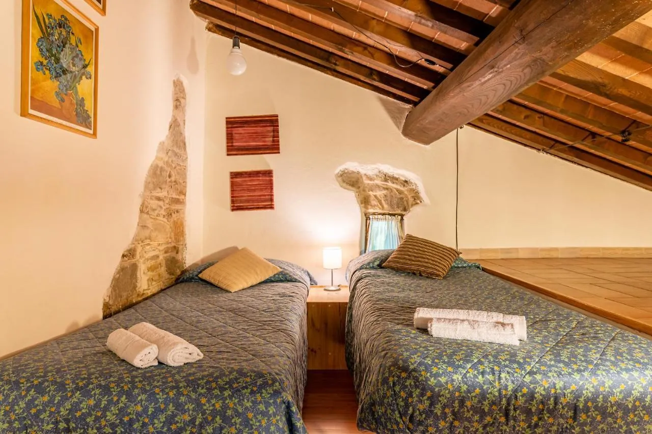 Il Colletto Romantic Stonehouse Pescia